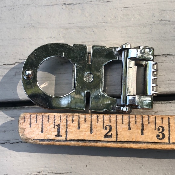 brushed silver tone solid and heavy designer style belt buckle - Picture 12 of 12